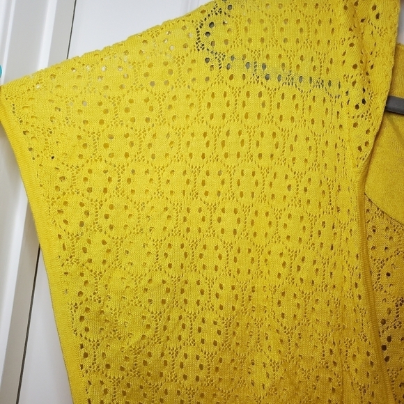 Moth Anthropologie Hooded Pullover Light Knit Sweater Sz M/L Yellow - Picture 5 of 11
